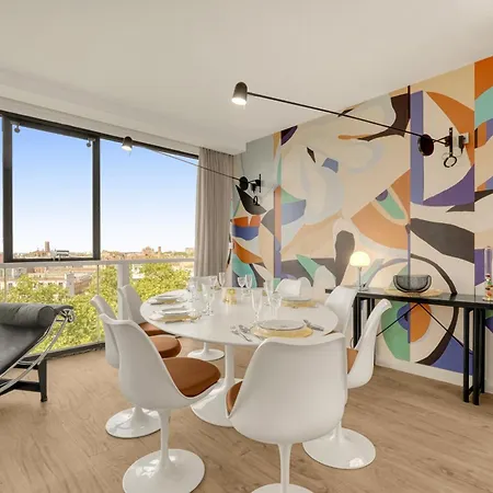 L’échappée Capitulaire - Belle Vue De *